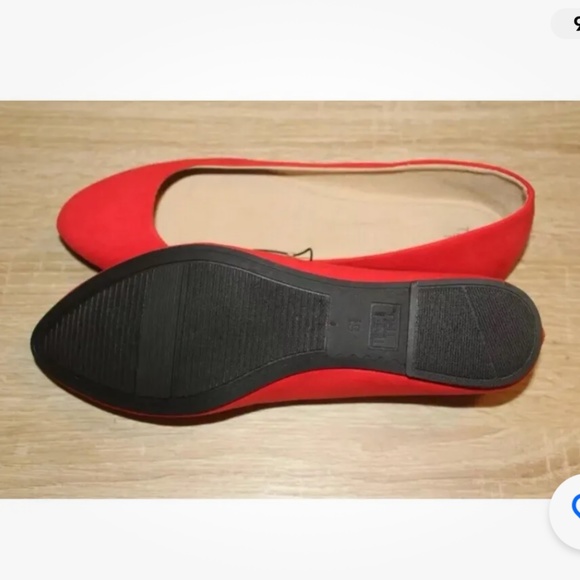 Time and Tru Women’s Red Faux Suede Ballet Flats Size 9 NEW - Picture 9 of 9